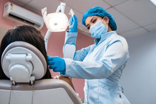 Klinikte çalışan hekim